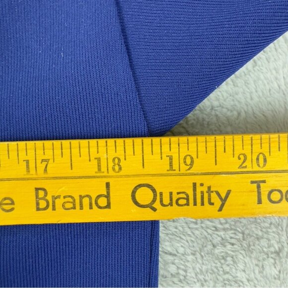 Vintage Buffalo Sabres Men's Size Small 90's Maska Gilbert Perrault NHL Jersey - Picture 9 of 11